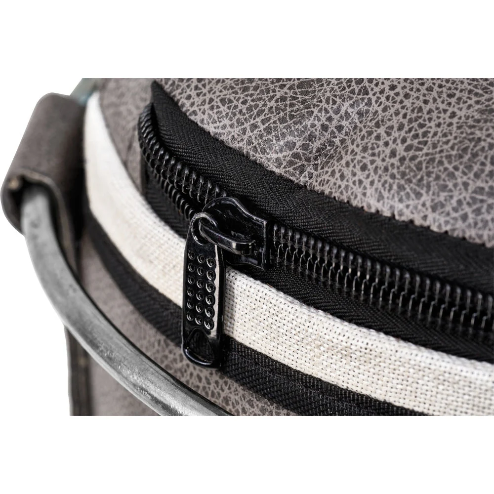 Vintage Boxsack Kunstleder mit Stahlkette und Metallring - Image 4